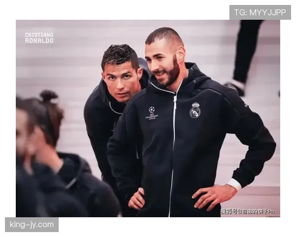 本泽马的真实价值：战术核心作用与实际贡献度解析